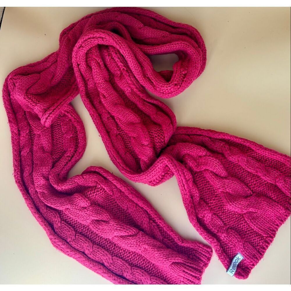 Cable Knit Scarf Reebok